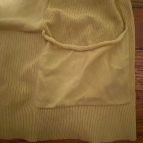 BCBGeneration Max Aria Short sleeve Cardigan - Picture 3 of 4